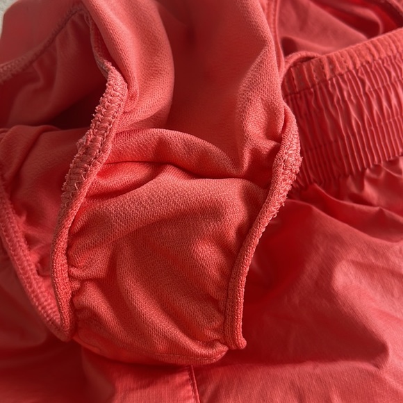 Nike Swoosh Run Running Short Bundle Size S - Picture 7 of 12